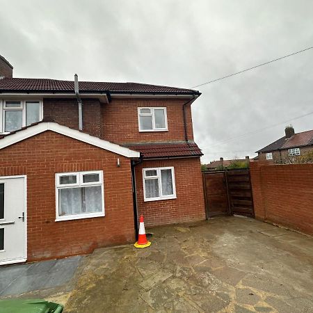 Keedonwood Road Bromley, Rooms With Free Wifi 외부 사진