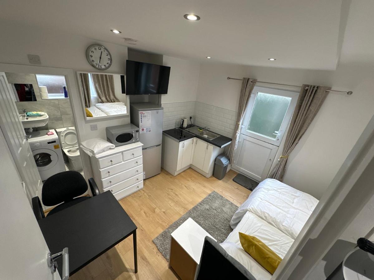 Keedonwood Road Bromley, Rooms With Free Wifi 외부 사진