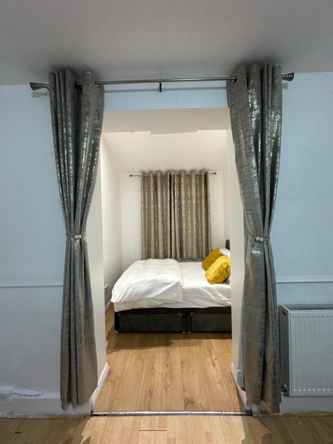 Keedonwood Road Bromley, Rooms With Free Wifi 외부 사진