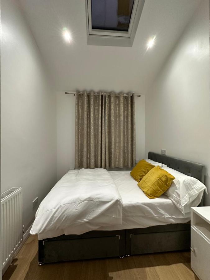 Keedonwood Road Bromley, Rooms With Free Wifi 외부 사진